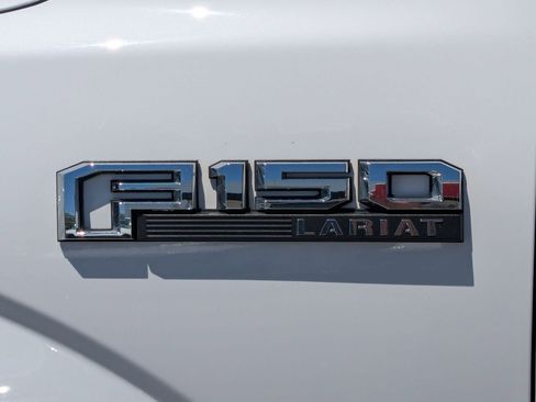 Used 2020 Ford F150 Lariat w/ Equipment Group 502A Luxury AWD/4WD image 34