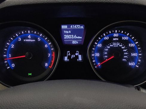 Used 2016 Hyundai Elantra GT FWD image 23