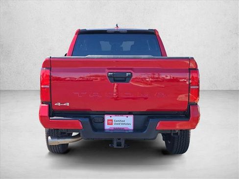 Certified 2025 Toyota Tacoma SR5 AWD/4WD image 7