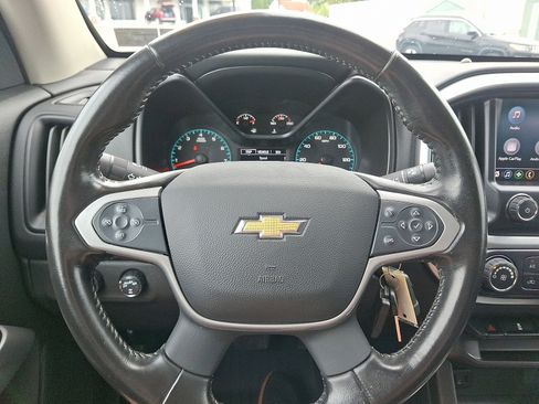 Used 2022 Chevrolet Colorado LT w/ LT Convenience Package image 19
