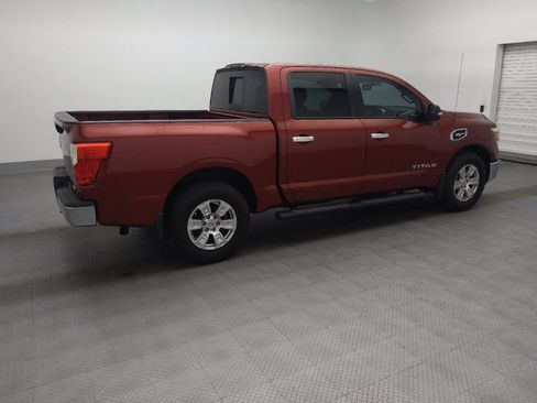 Used 2017 Nissan Titan SV RWD image 10