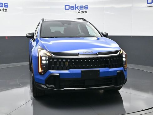 New 2026 Kia Sportage X-Line w/ X-Line Premium Package AWD/4WD image 3