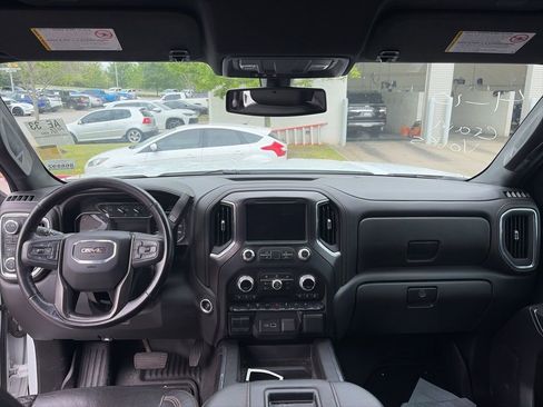 Used 2022 GMC Sierra 2500 AT4 image 29