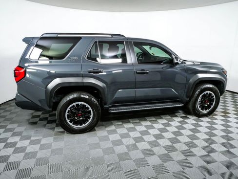 Used 2025 Toyota 4Runner TRD Off-Road AWD/4WD image 2