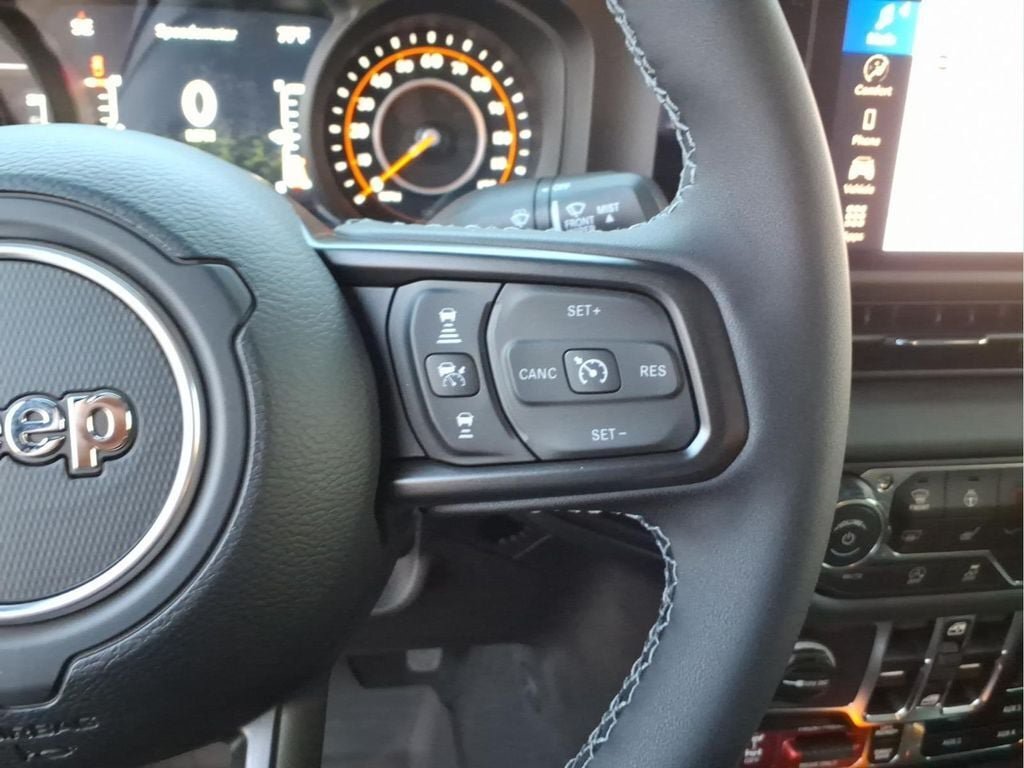 New 2026 Jeep Gladiator Rubicon AWD/4WD image 19