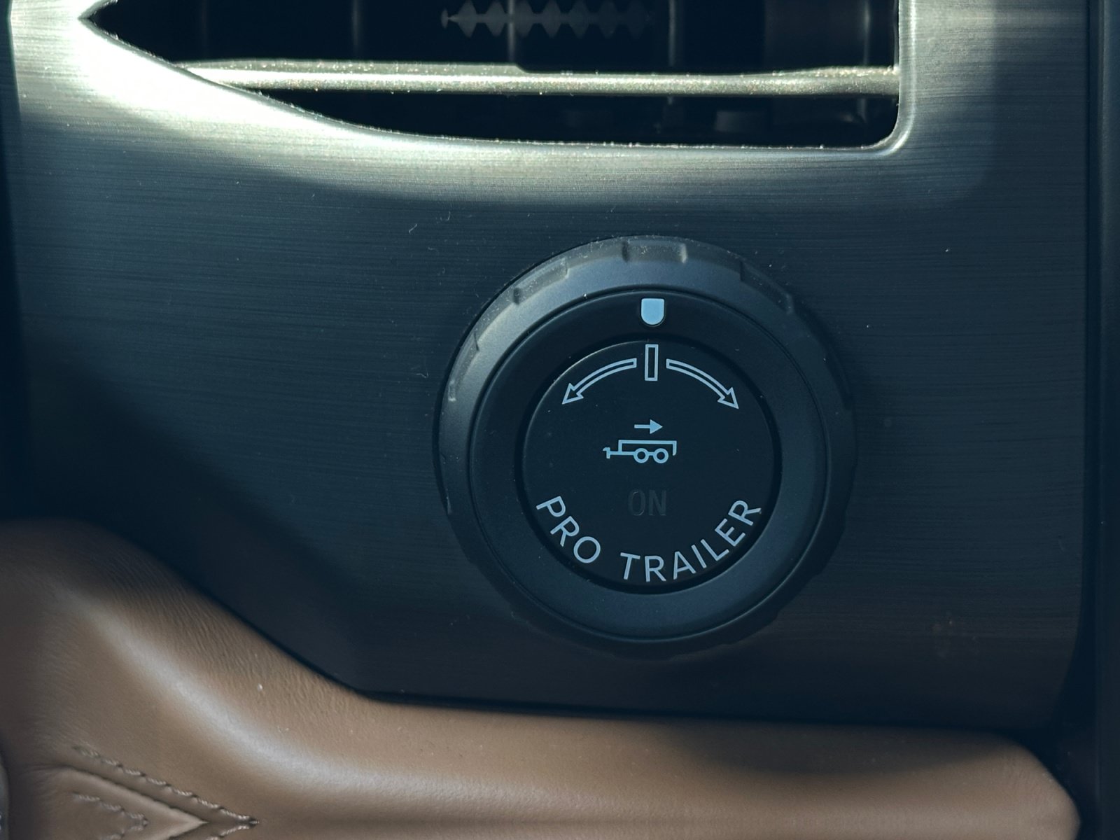 Used 2023 Ford Expedition Platinum RWD image 27