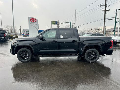 New 2026 Toyota Tundra Limited image 16