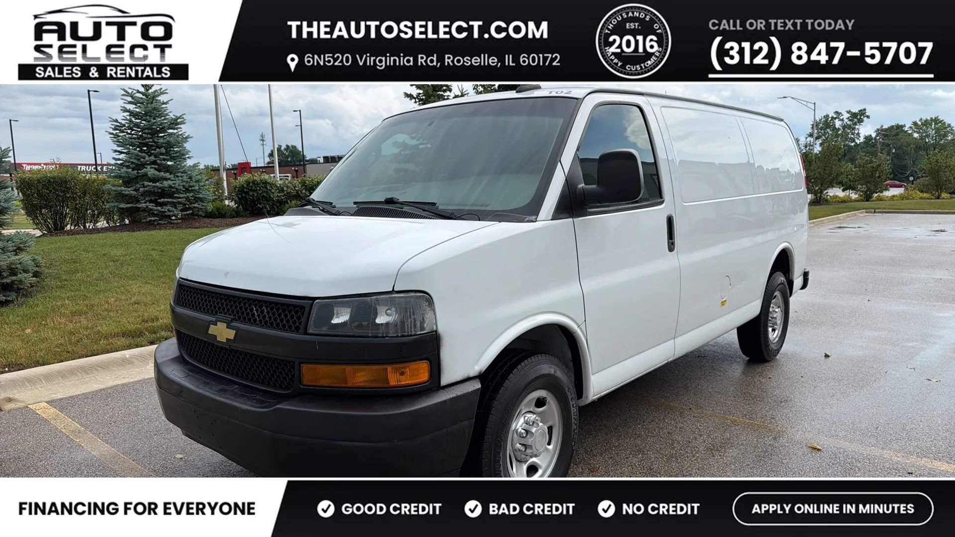 Used 2021 Chevrolet Express 3500 RWD image 1