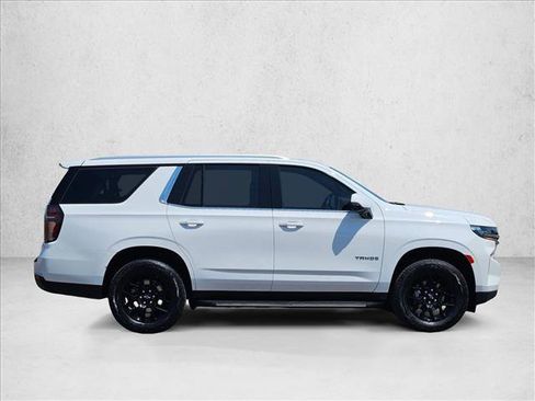 Used 2023 Chevrolet Tahoe LT w/ Luxury Package AWD/4WD image 4