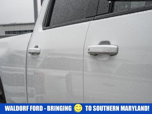 Used 2024 Chevrolet Silverado 2500 LT w/ Convenience Package image 19