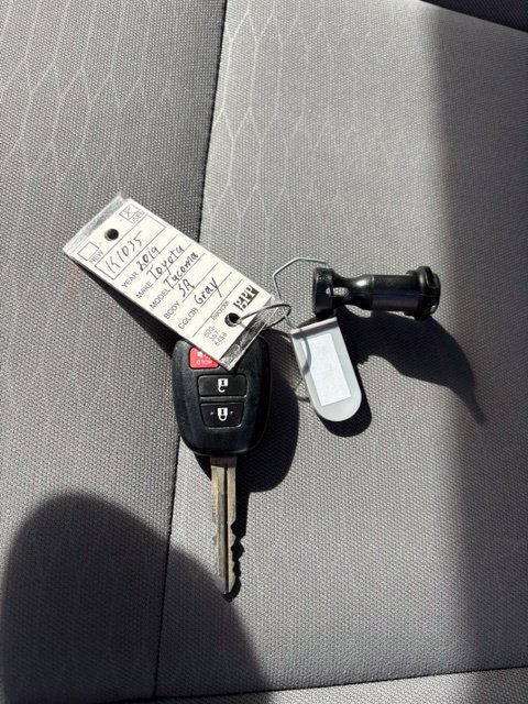 Used 2019 Toyota Tacoma SR w/ SR Convenience Package RWD image 6