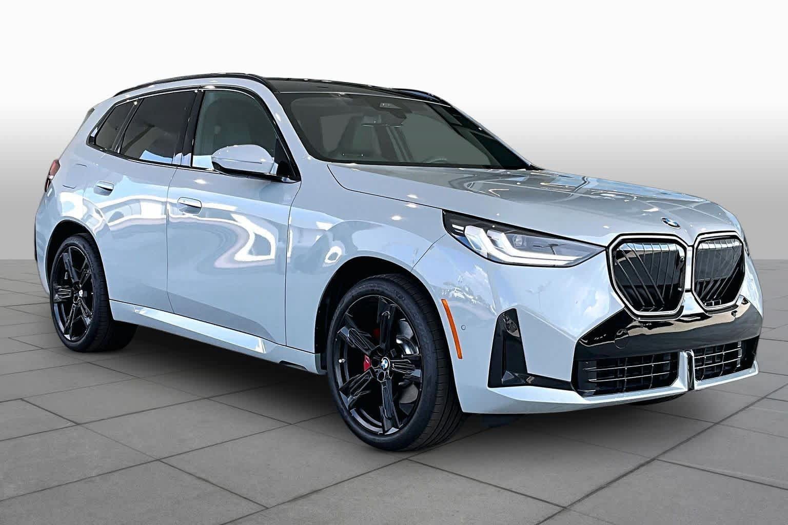 Used 2026 BMW X3 xDrive30i w/ Premium Package AWD/4WD image 2
