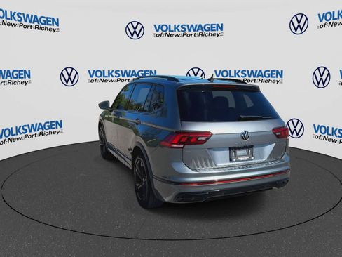 Used 2024 Volkswagen Tiguan SE R-Line FWD image 6