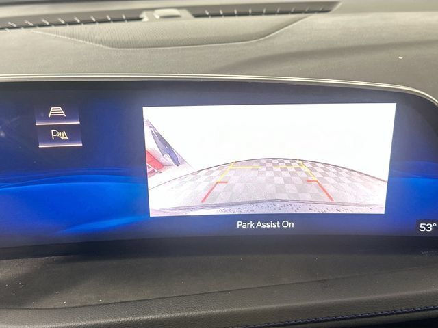 Used 2024 Cadillac XT4 Sport w/ Technology Package AWD/4WD image 13