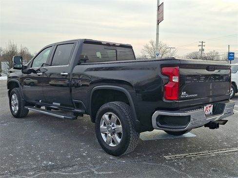 Used 2020 Chevrolet Silverado 2500 LTZ w/ LTZ Premium Package image 4