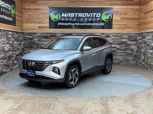 Used 2023 Hyundai Tucson SEL w/ Convenience Package AWD/4WD image 4