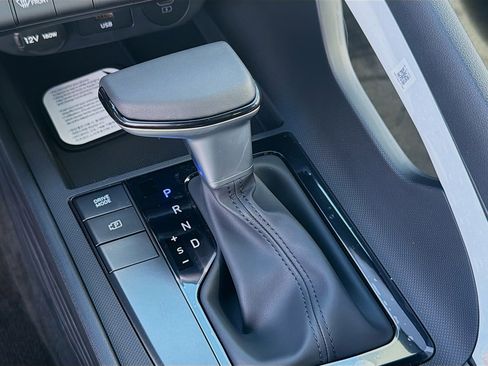 New 2026 Hyundai Elantra Sport FWD image 13