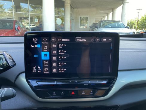 Used 2023 Volkswagen ID.4 Pro S Plus AWD/4WD image 49
