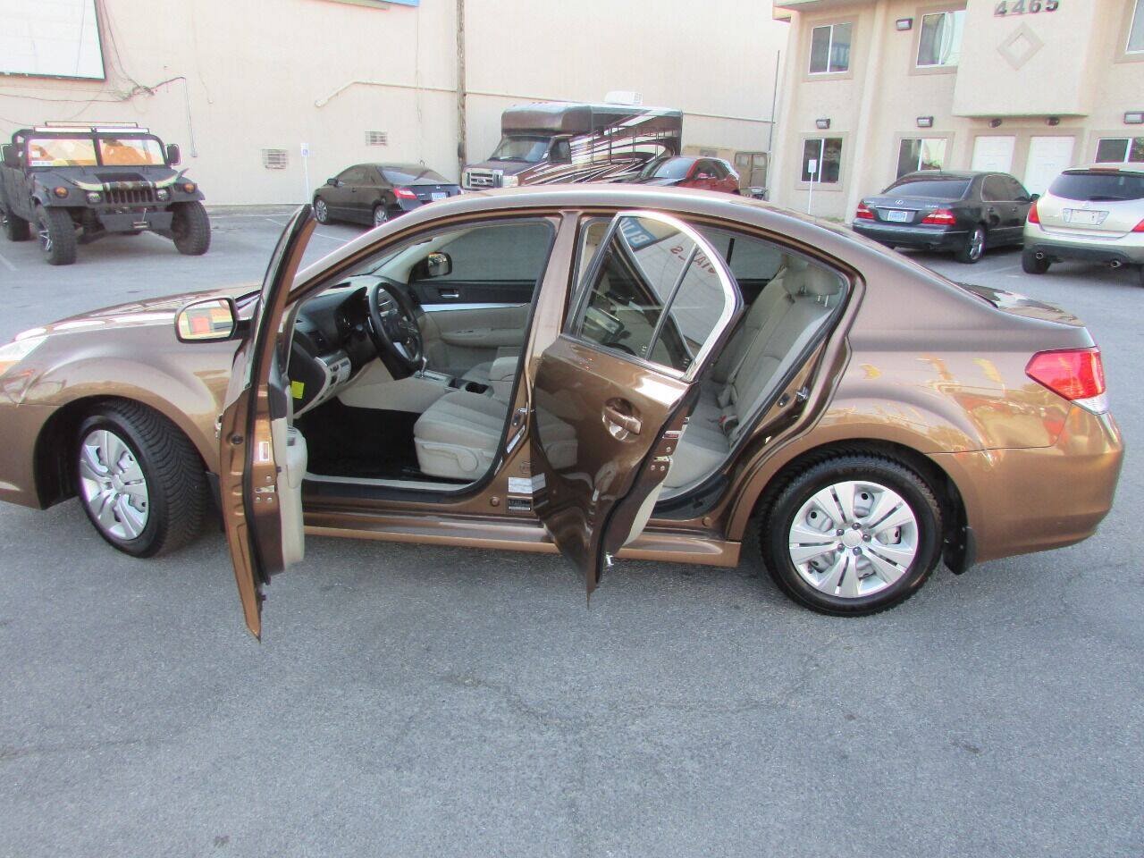 Used 2011 Subaru Legacy 2.5i AWD/4WD image 27
