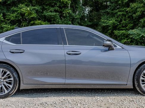 Used 2021 Lexus ES 350 w/ Premium Package FWD image 6