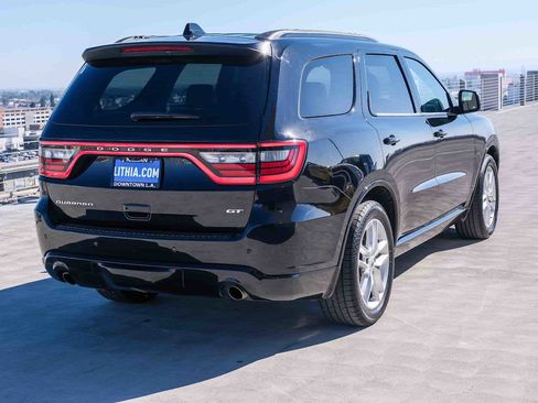 Used 2024 Dodge Durango GT RWD image 4