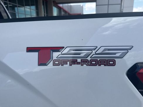 Used 2023 Toyota Tundra SR5 AWD/4WD image 15