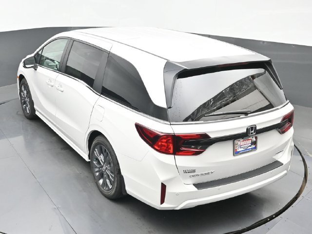 New 2026 Honda Odyssey Touring image 29