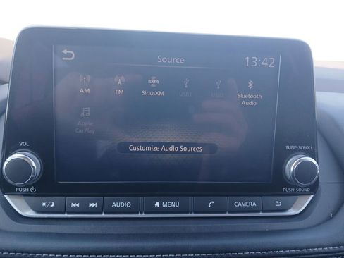 Used 2021 Nissan Rogue SV image 27