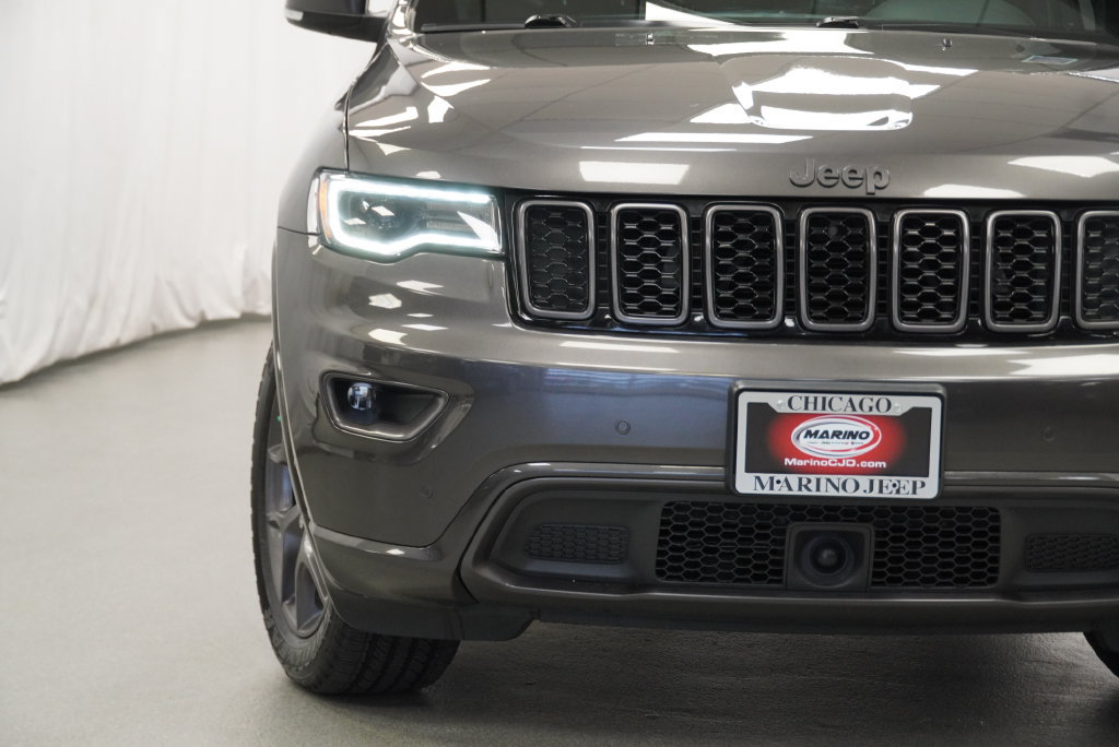 Certified 2021 Jeep Grand Cherokee Limited w/ Quick Order Package 28K 80th AWD/4WD image 11