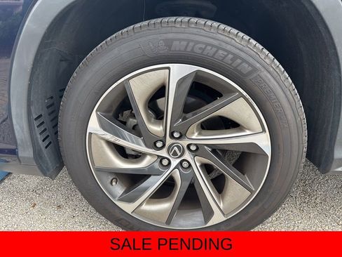 Used 2018 Lexus RX 350L Luxury w/ Accessory Package FWD image 9