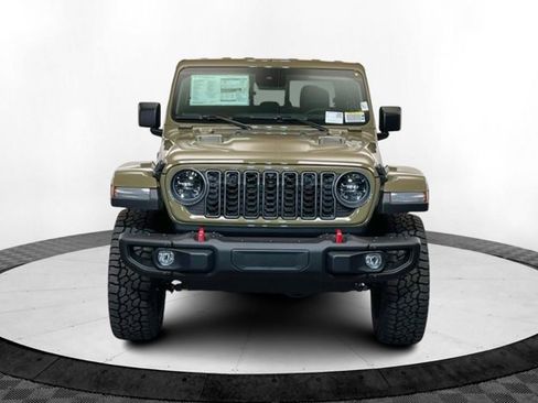 New 2025 Jeep Gladiator Rubicon image 8