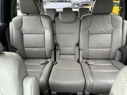 Used 2011 Honda Odyssey Touring image 26