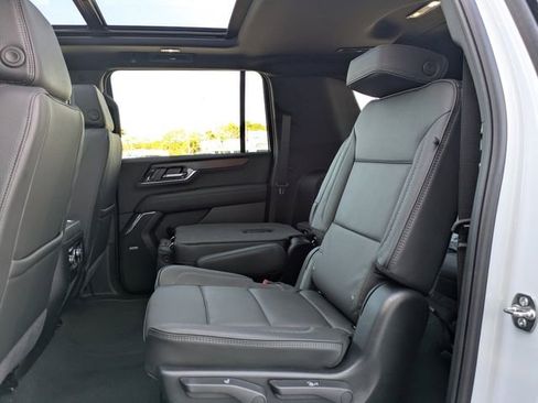 New 2026 GMC Yukon XL Denali w/ Sun & Power Step Package AWD/4WD image 16