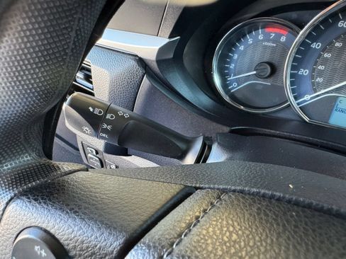 Used 2015 Toyota Corolla L FWD image 30