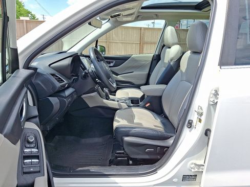 Used 2021 Subaru Forester Limited AWD/4WD image 11