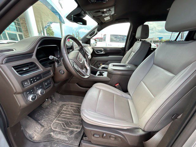Used 2023 GMC Yukon XL SLT w/ SLT Luxury Package AWD/4WD image 22