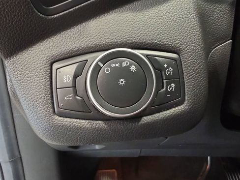 Used 2019 Ford Escape SEL AWD/4WD image 19