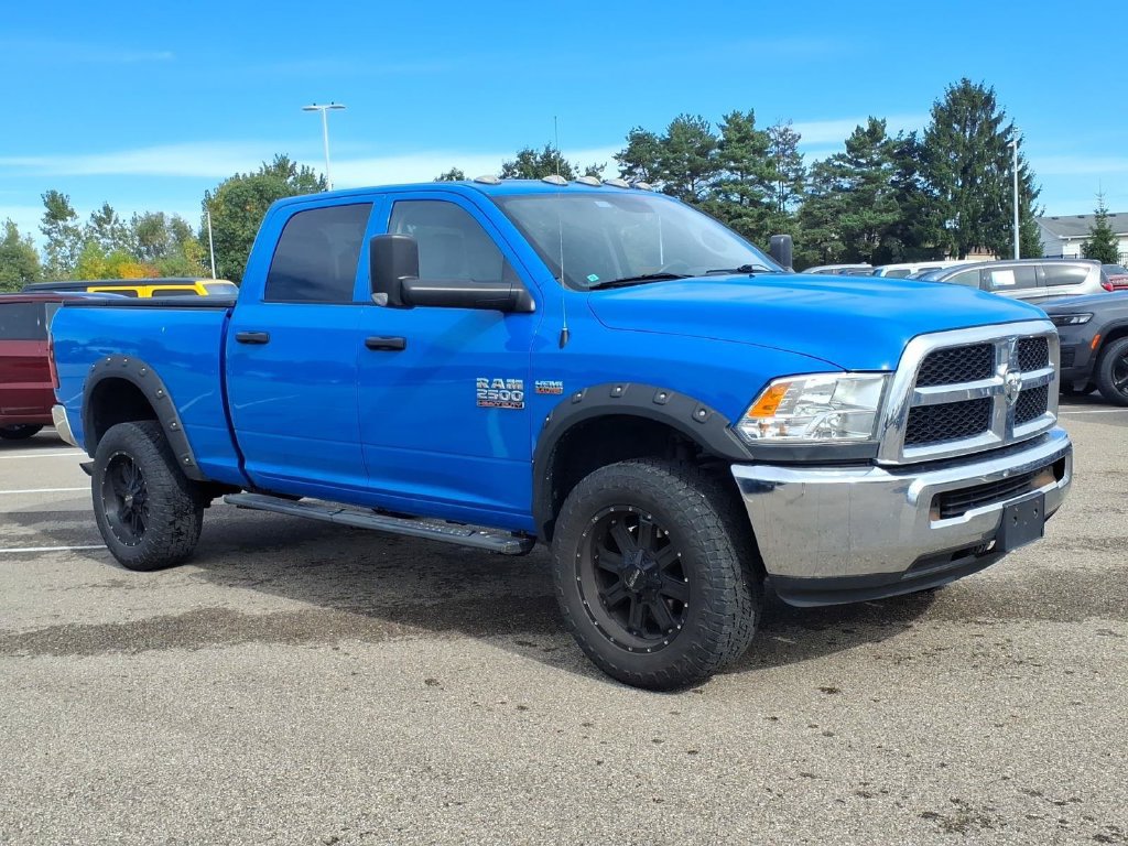 Used 2018 RAM 2500 Tradesman w/ Chrome Appearance Group AWD/4WD image 3