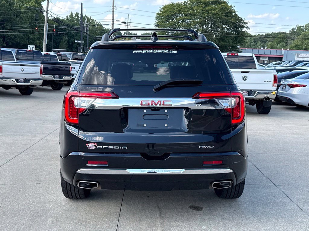 Used 2022 GMC Acadia Denali w/ Denali Ultimate Package AWD/4WD image 17