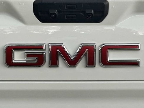 Certified 2026 GMC Sierra 1500 AT4 w/ AT4 Premium Package AWD/4WD image 12