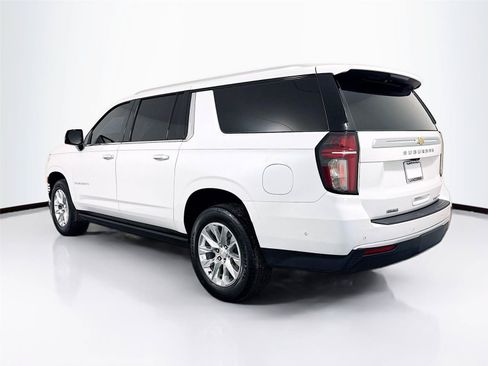 Used 2024 Chevrolet Suburban Premier w/ Advanced Technology Package AWD/4WD image 34