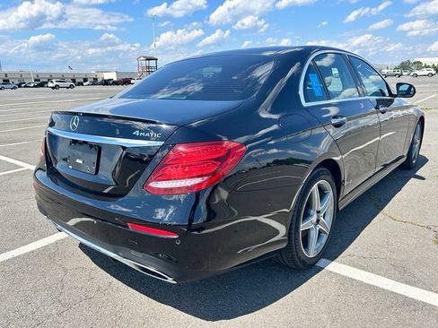 Used 2017 Mercedes-Benz E 300 4MATIC image 3