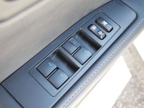 Used 2013 Lexus ES 300h w/ Luxury Pkg FWD image 13