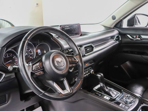 Used 2019 MAZDA CX-5 Touring FWD image 24
