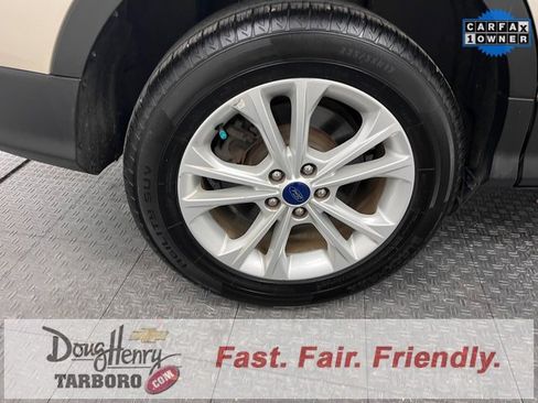 Used 2017 Ford Escape SE image 17