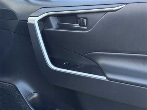 Used 2024 Toyota RAV4 LE image 27