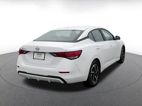 Used 2025 Nissan Sentra SV image 14