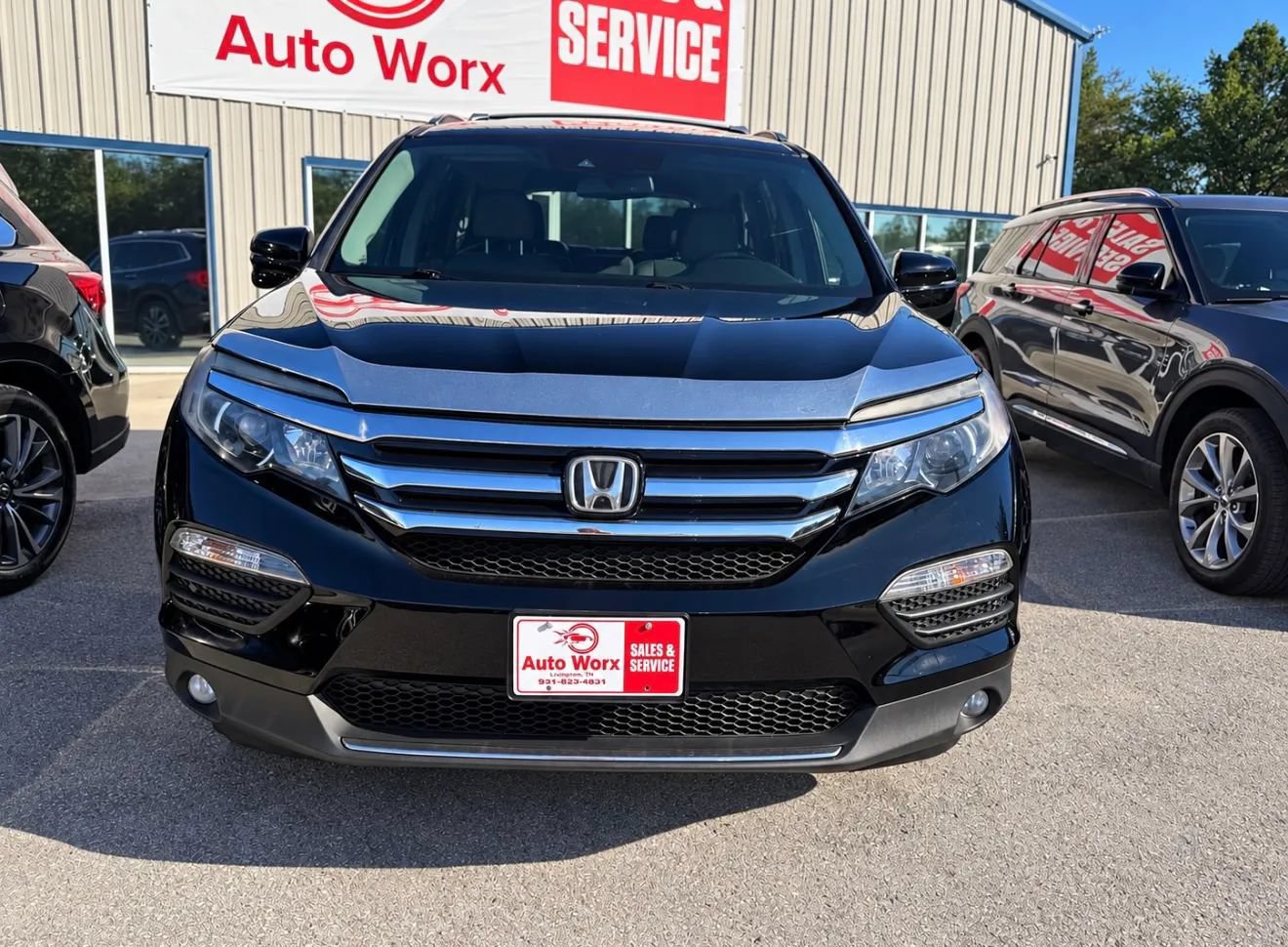 Used 2017 Honda Pilot Touring image 5
