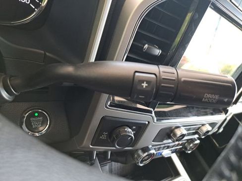 Used 2022 Ford F350 Lariat w/ Lariat Ultimate Package AWD/4WD image 22