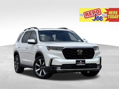 Used 2025 Honda Pilot Touring